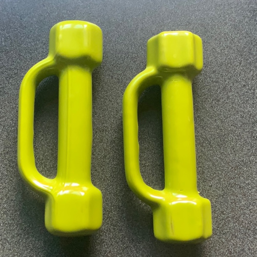 2 LB dumbells